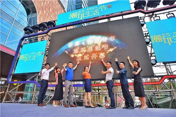 人工智能教育机器人“潮”你走来(图1) 人工智能教育机器人“潮”你走来(图1)