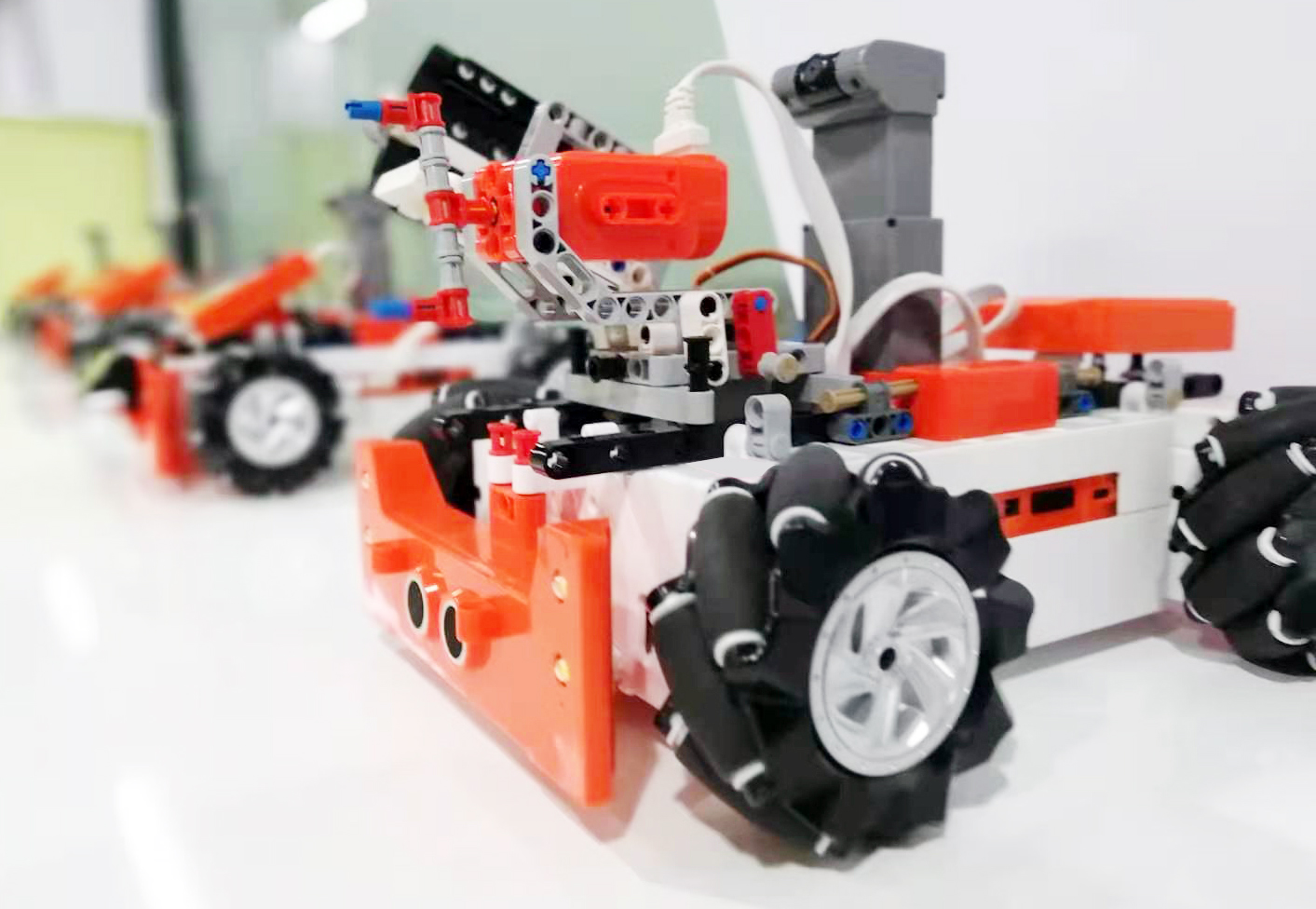 产业再升级,纳深机器人湖州生产基地正式投产(图2) 产业再升级,纳深机器人湖州生产基地正式投产(图2)