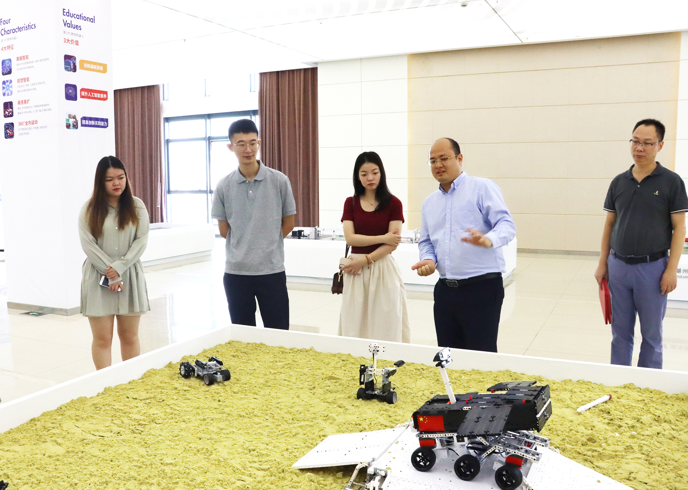 纳深机器人牵手乐学教育集团，助力拓展素质教育赛道(图4)